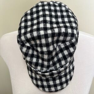 Black and white checkered hat